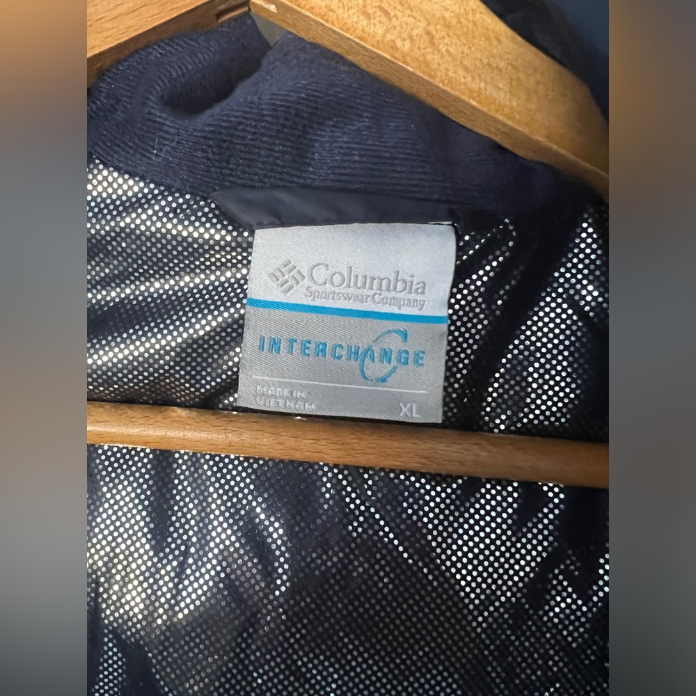 Woman’s Columbia Beverly Mountain II Dual Jacket - XL - Picture 3 of 16